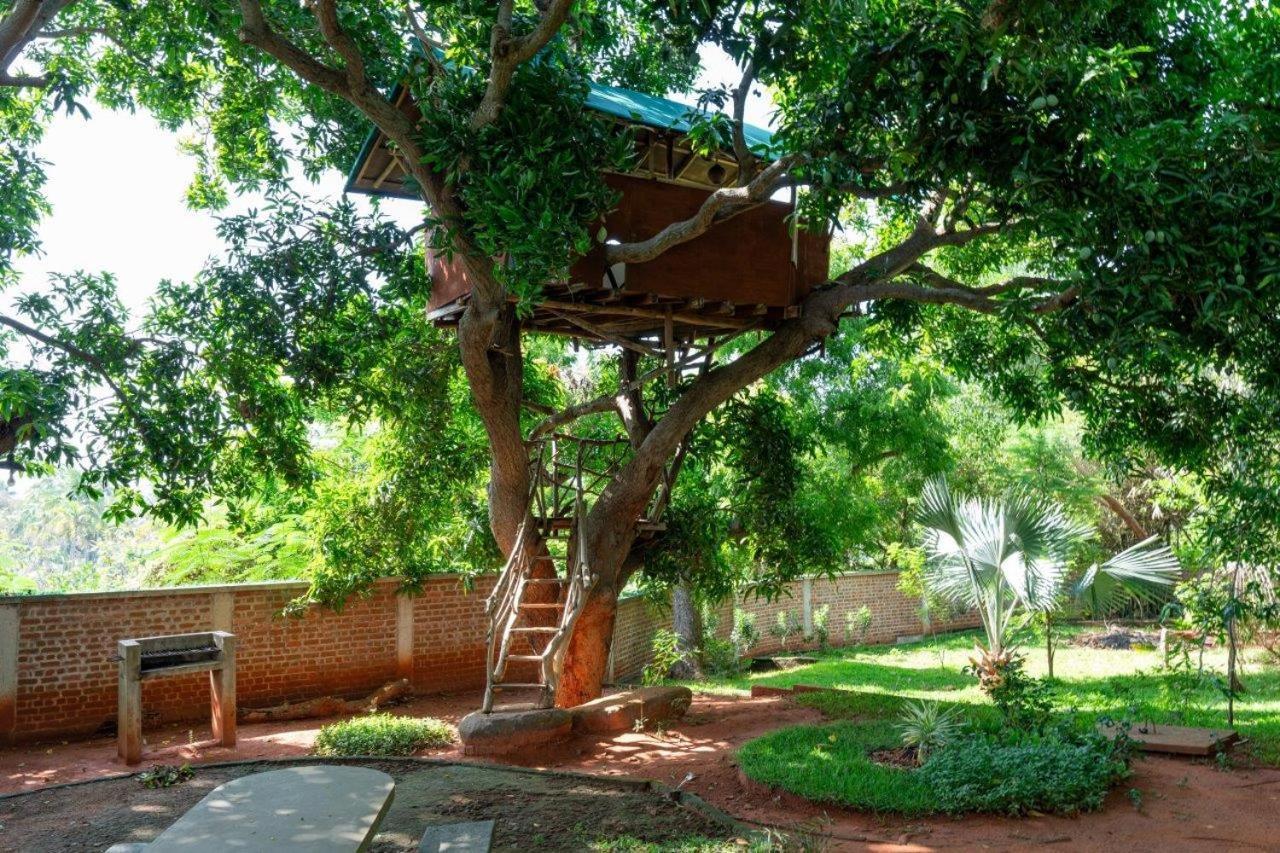 Mango Hill Puducherry Exterior foto